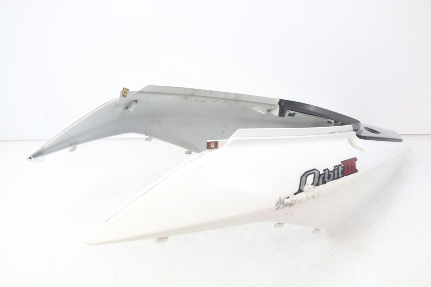 photo de HECKVERKLEIDUNG SYM ORBIT III 3 4T 50 (2018 - 2021) - Zoom auf Gebrauchszustand