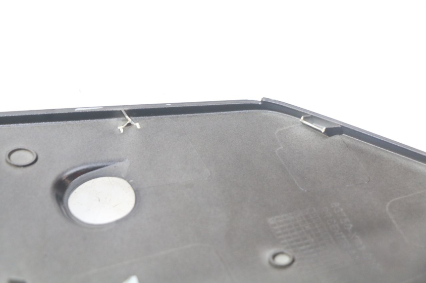 photo de HECKVERKLEIDUNG SYM ORBIT III 3 4T 50 (2018 - 2021) - Oberflächenzustand und Material