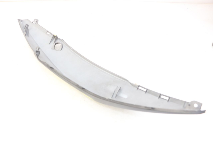 photo de HECKVERKLEIDUNG SYM ORBIT III 3 4T 50 (2021 - 2025) - Zoom auf Gebrauchszustand