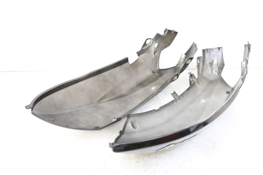 photo de HECKVERKLEIDUNG PEUGEOT KISBEE 4T 50 (2018 - 2022) - Ergänzendes Produktfoto