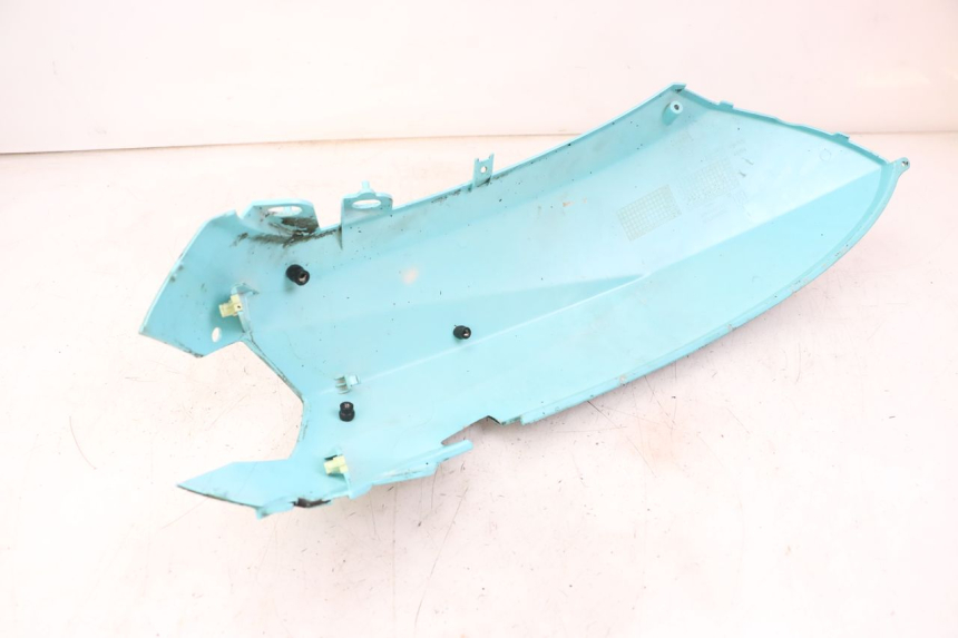 photo de HECKVERKLEIDUNG PEUGEOT STREETZONE 4T 50 (2018 - 2023) - Oberflächenzustand und Material