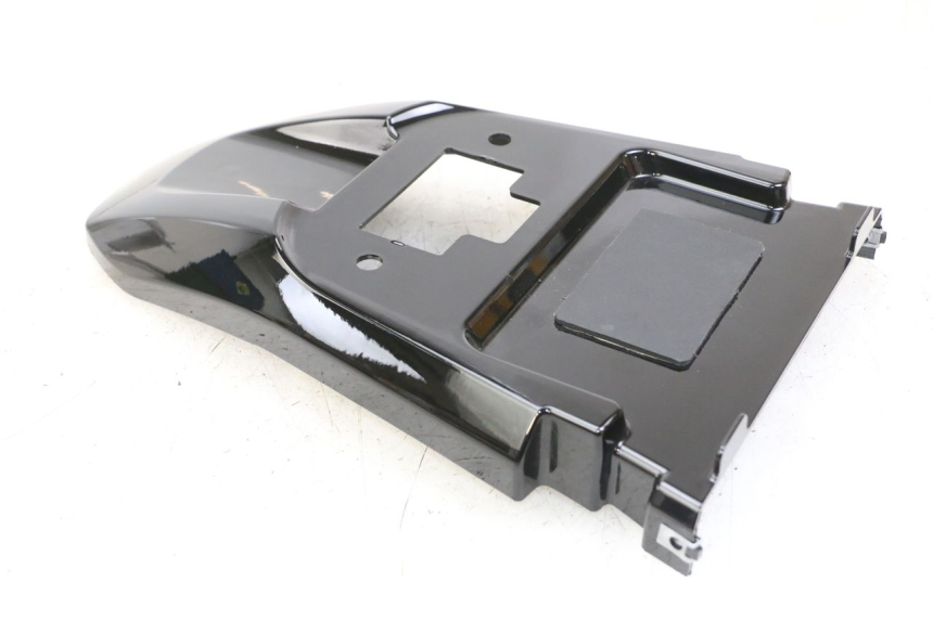 photo de HECKVERKLEIDUNG ROYAL ENFIELD SCRAM 411 (2022 - 2024) - Technische Nahaufnahme