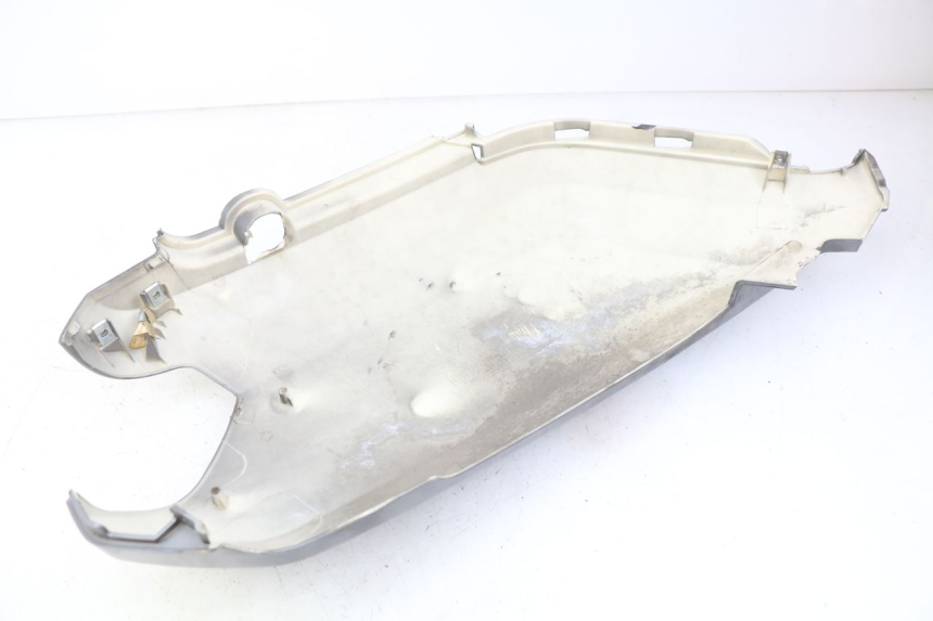 photo de HECKVERKLEIDUNG LVNENG S5 1 (2019 - 2023) - Hochauflösende Nahaufnahme