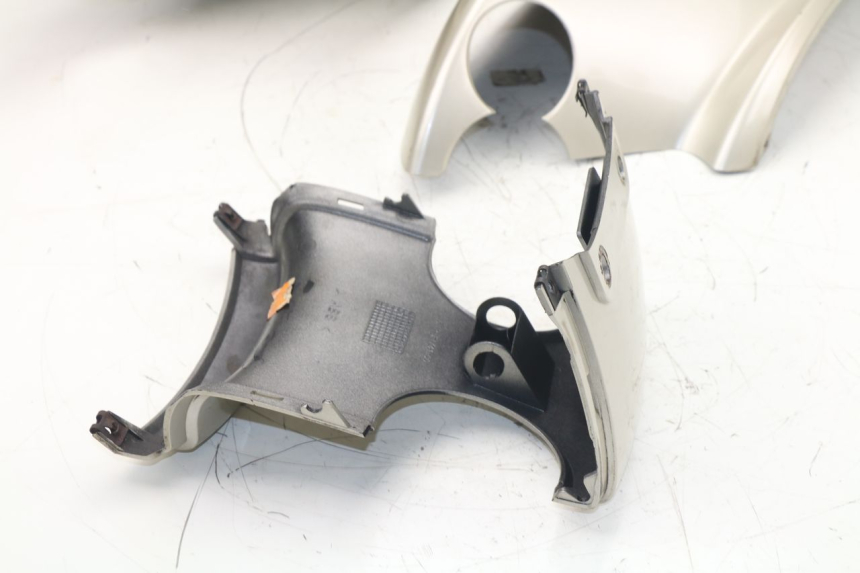 photo de HECKVERKLEIDUNG MBK SKYLINER 125 (2001 - 2003) - Detailansicht des Bauteils