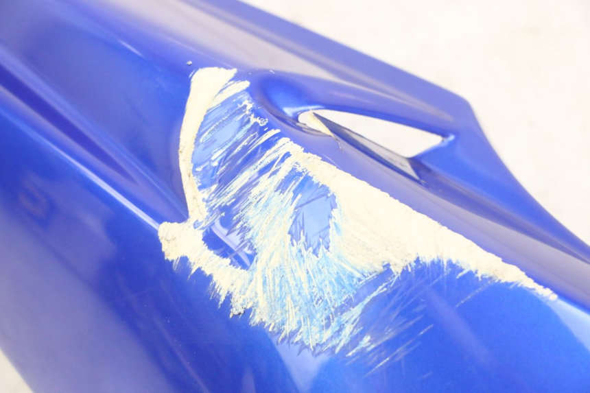 photo de HECKVERKLEIDUNG PEUGEOT SPEEDFIGHT 2 LC 50 (2000 - 2009) - Details der Befestigungspunkte