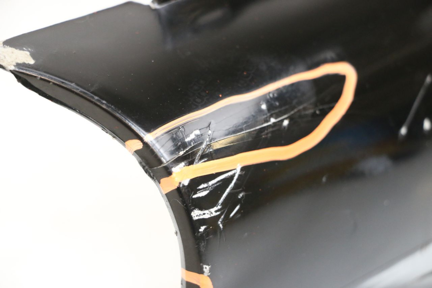 photo de HECKVERKLEIDUNG APRILIA SR CARB LC 2T 50 (2004 - 2012) - Details der Befestigungspunkte