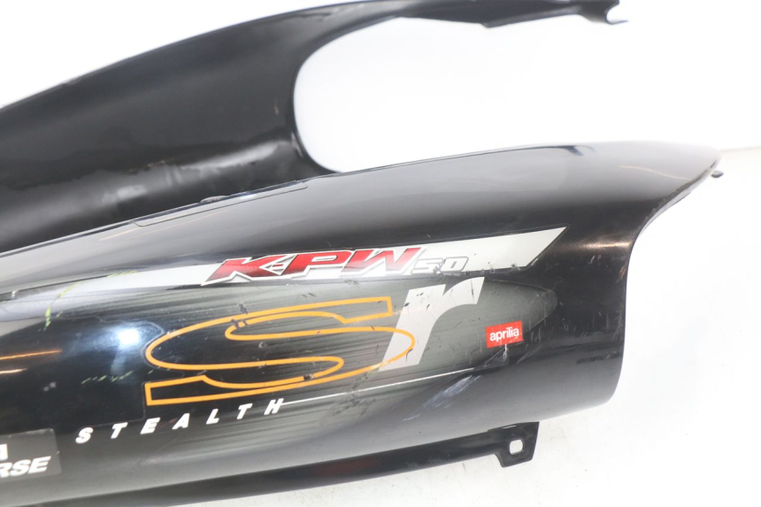 photo de HECKVERKLEIDUNG APRILIA SR LC 50 (1997 - 2004) - Details der Befestigungspunkte