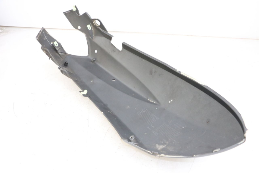 photo de HECKVERKLEIDUNG PEUGEOT STREETZONE I 2T 50 (2018 - 2020) - Zoom auf Gebrauchszustand