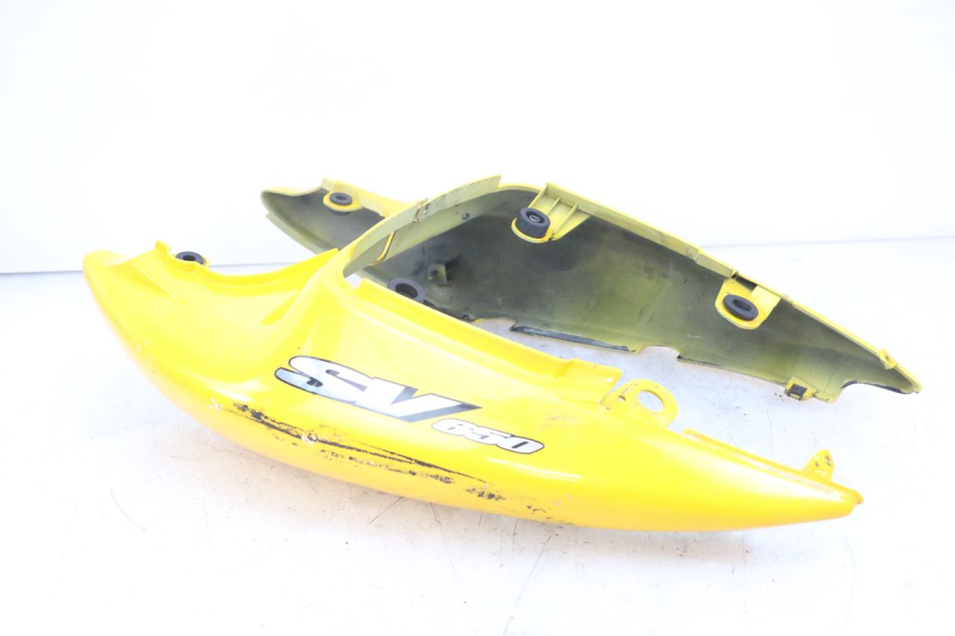 photo de HECKVERKLEIDUNG SUZUKI SV N 650 (1999 - 2002) - Details der Befestigungspunkte