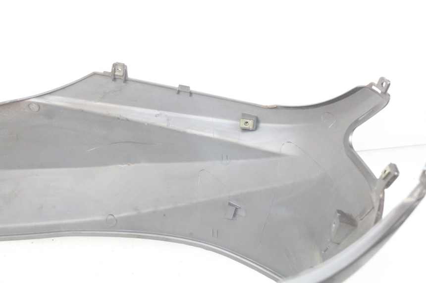 photo de HECKVERKLEIDUNG PEUGEOT TWEET ACTIVE 4T 50 (2018 - 2022) - Fokus auf die Struktur