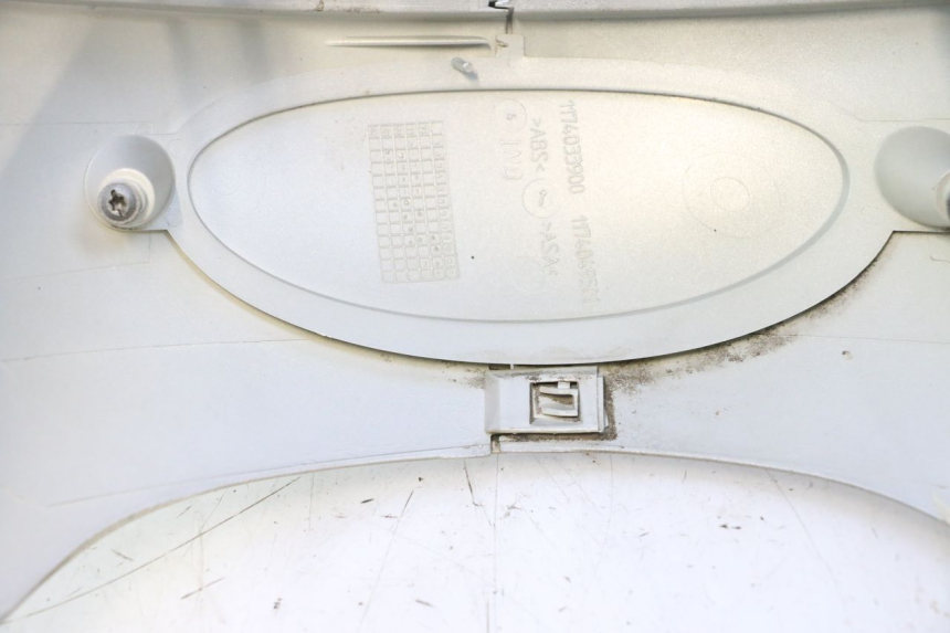 photo de HECKVERKLEIDUNG PEUGEOT VIVACITY 50 (1998 - 2003) - Detailansicht des Bauteils