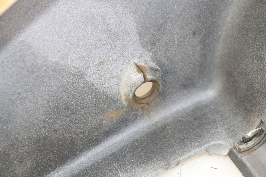 photo de HECKVERKLEIDUNG DAELIM VJ ROADWIN FI 125 (2008 - 2017) - Detailansicht des Bauteils