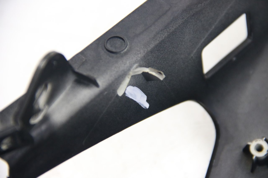 photo de HECKVERKLEIDUNG YAMAHA XMAX X-MAX 125 (2006 - 2009) - Weitere Ansicht des Artikels