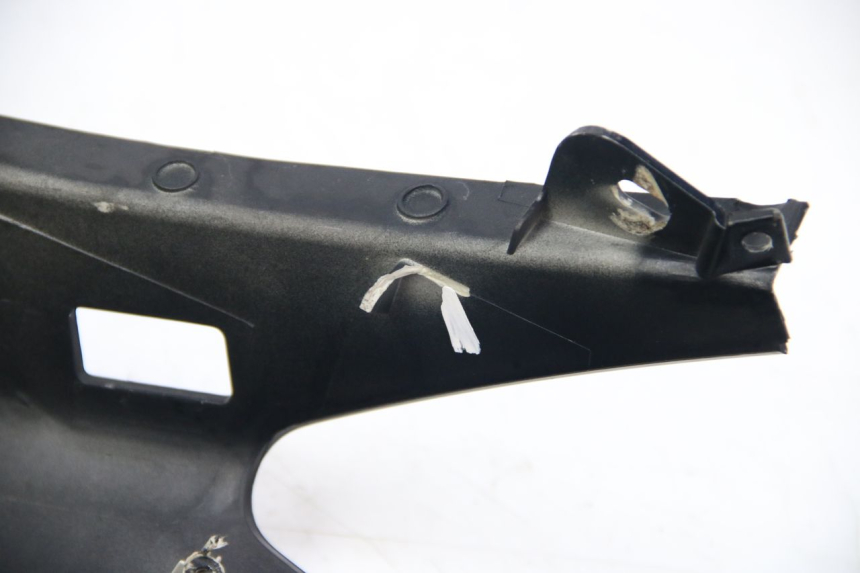 photo de HECKVERKLEIDUNG YAMAHA XMAX X-MAX 125 (2006 - 2009) - Charakteristische Merkmale