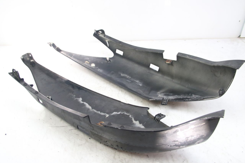 photo de HECKVERKLEIDUNG YAMAHA XMAX X-MAX 125 (2006 - 2009) - Geprüftes Gebrauchtteil