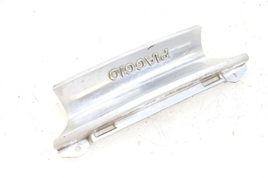 photo de HECKVERKLEIDUNG PIAGGIO X10 125 (2012 - 2017) - Technische Nahaufnahme