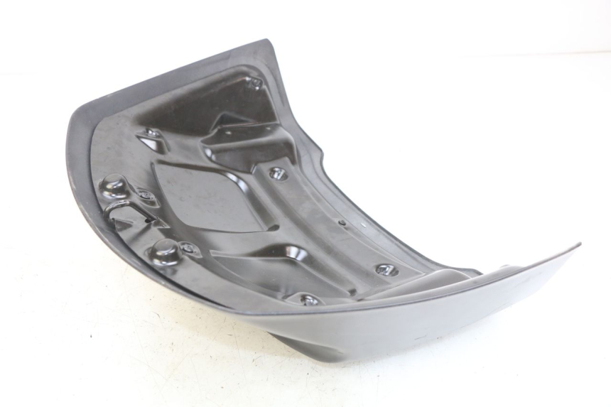 photo de HECKVERKLEIDUNG PIAGGIO XEVO - X EVO 125 (2007 - 2017) - Detailansicht des Bauteils