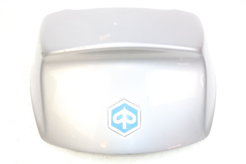 photo de HECKVERKLEIDUNG PIAGGIO XEVO - X EVO 125 (2007 - 2017) - Details der Befestigungspunkte