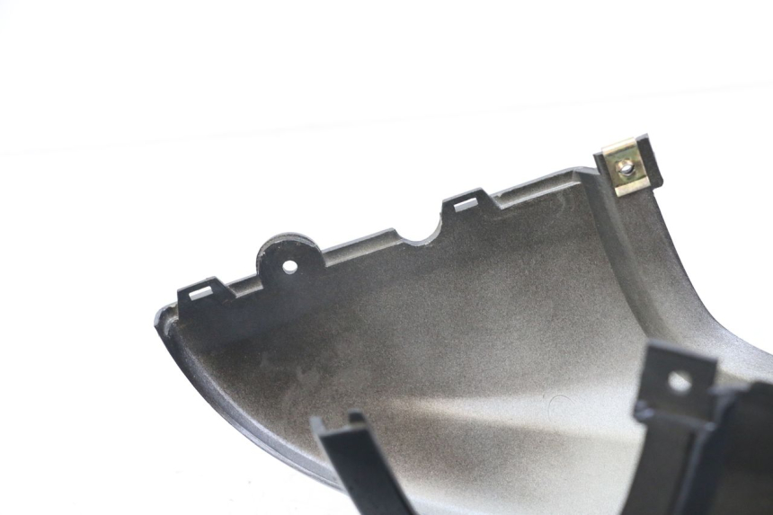 photo de HECKVERKLEIDUNG SYM XS 125 (2007 - 2016) - Details der Befestigungspunkte