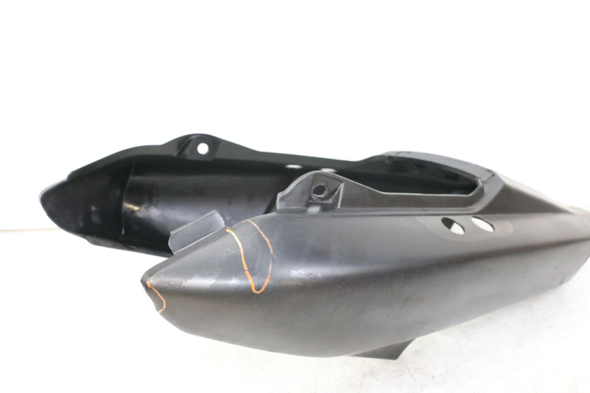 photo de HECKVERKLEIDUNG YAMAHA FZS FAZER 600 (2001 - 2003) - Zoom auf Komponenten