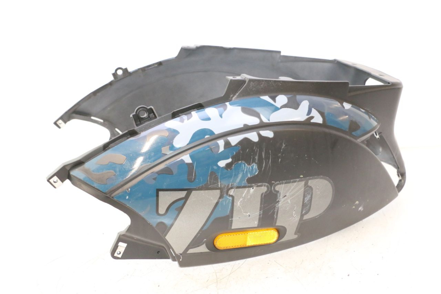 photo de HECKVERKLEIDUNG PIAGGIO ZIP 2T 50 (2009 - 2019) - Alternative Perspektive