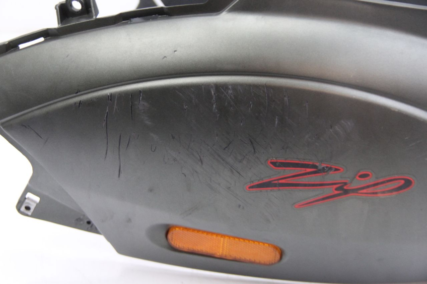 photo de HECKVERKLEIDUNG PIAGGIO ZIP 4T 50 (2018 - 2020) - Detailansicht des Bauteils