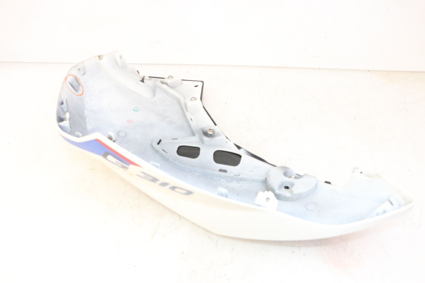 photo de TANK VERKLEIDUNG RECHTE BMW G310 R 310 (2016 - 2020) - Detailansicht des Bauteils