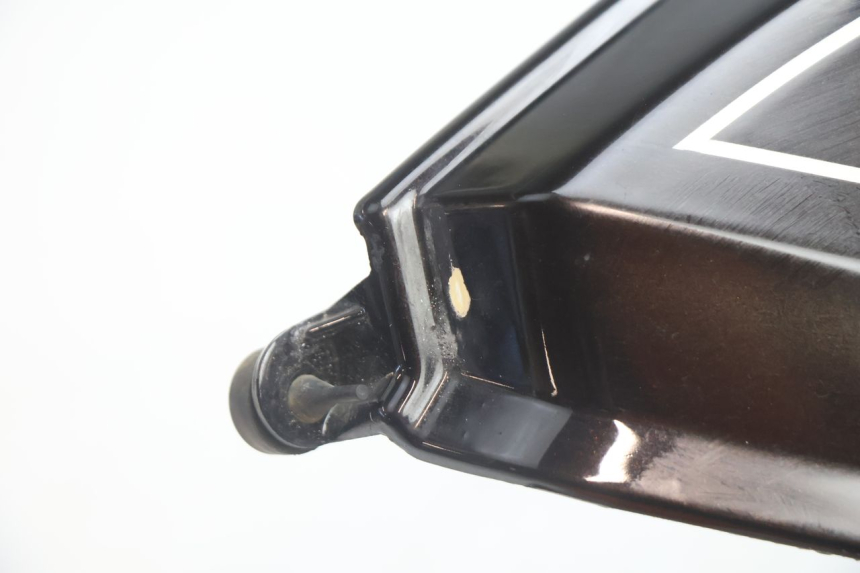 photo de TANK VERKLEIDUNG RECHTE CAN-AM SPYDER RS 1000 (2008 - 2012) - Detailansicht des Bauteils