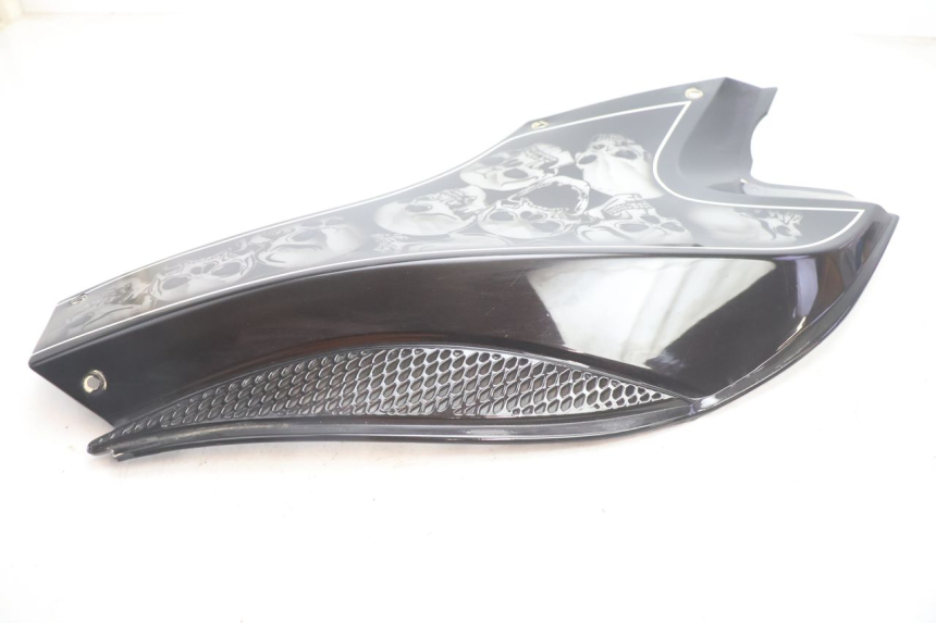 photo de TANK VERKLEIDUNG RECHTE CAN-AM SPYDER RS 1000 (2008 - 2012) - Technische Nahaufnahme