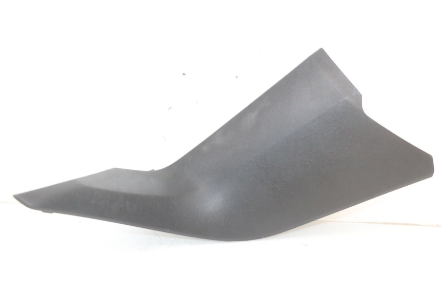 photo de TANK VERKLEIDUNG RECHTE YAMAHA XMAX X-MAX ABS 125 (2017 - 2020) - Hauptansicht