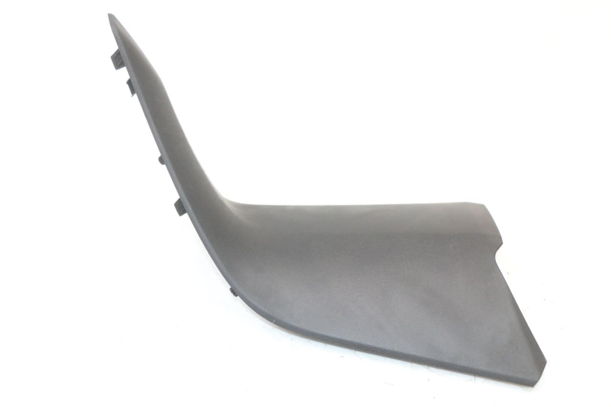 photo de TANK VERKLEIDUNG RECHTE YAMAHA XMAX X-MAX ABS 125 (2017 - 2020) - Detailansicht des Bauteils