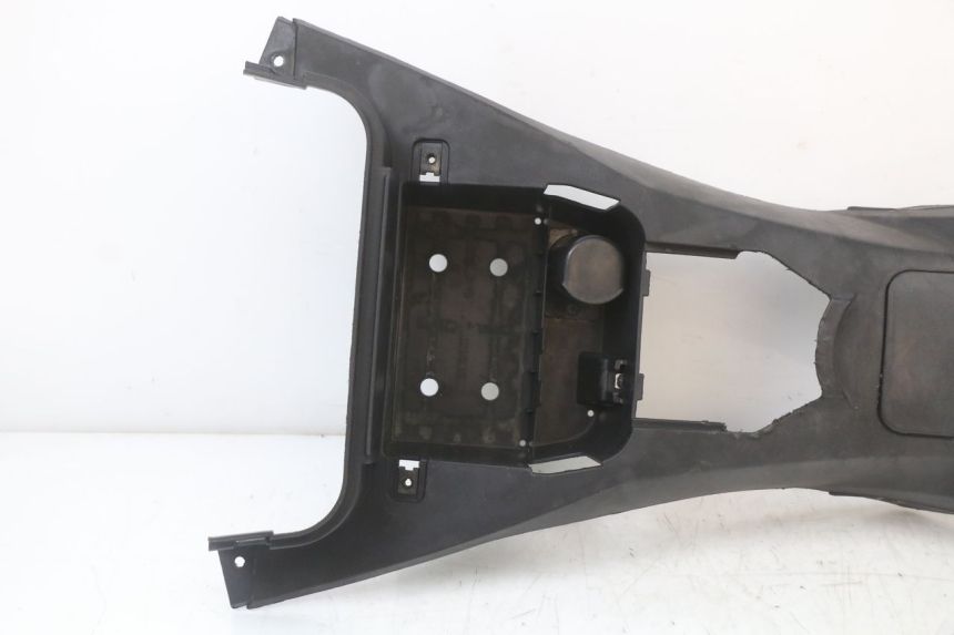 photo de TANK VERKLEIDUNG LONGJIA EASY MAX 125 (2020 - 2024) - Zoom auf Gebrauchszustand