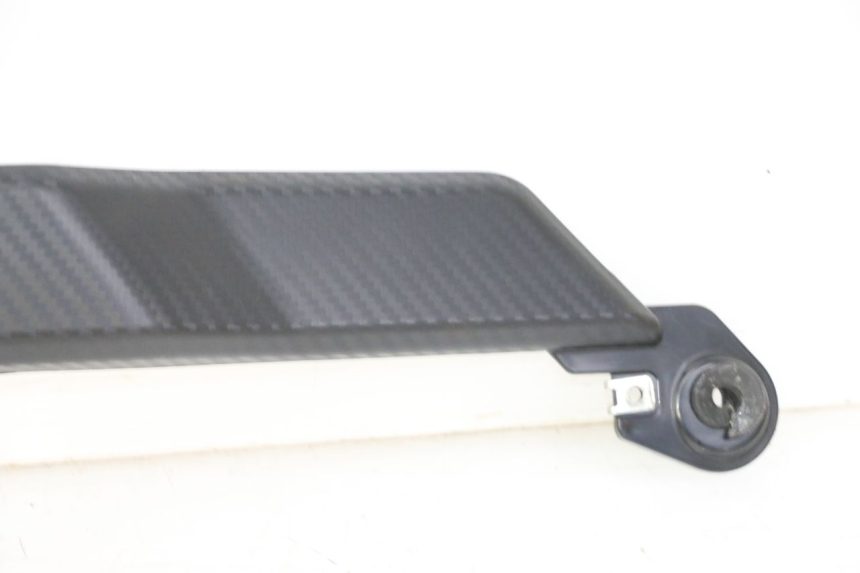 photo de TANK VERKLEIDUNG LINKS KIDEN KD125-G 125 (2018 - 2022) - Alternative Perspektive