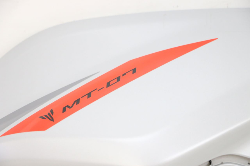 photo de TANK VERKLEIDUNG LINKS YAMAHA MT-07 MT07 ABS 700 (2018 - 2020) - Hochauflösende Nahaufnahme