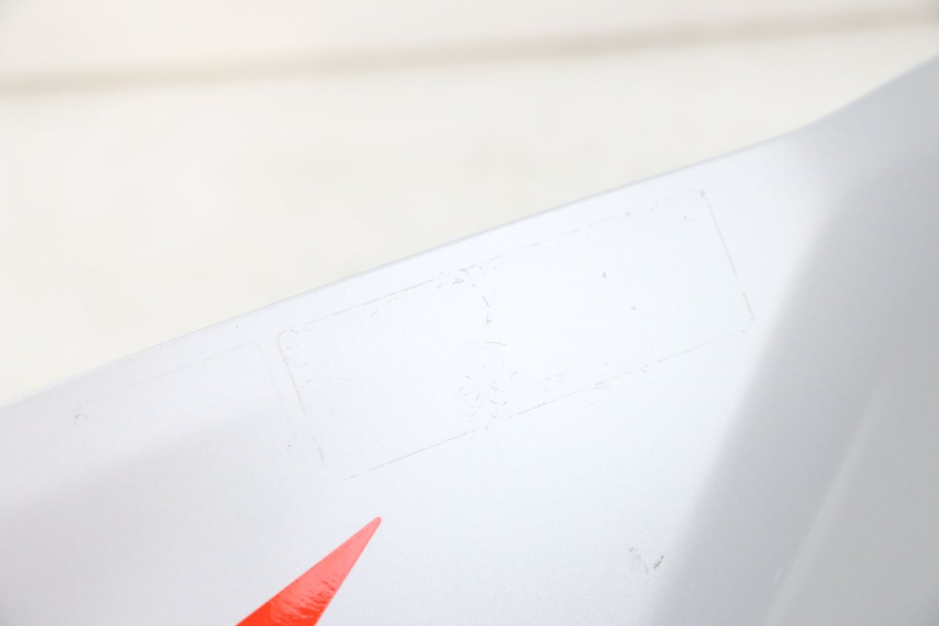 photo de TANK VERKLEIDUNG LINKS YAMAHA MT-07 MT07 ABS 700 (2018 - 2020) - Zoom auf Gebrauchszustand