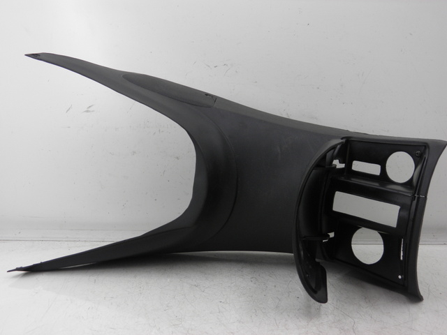 photo de TANK VERKLEIDUNG JM MOTOR S-MAX 125 (2010 - 2014) - Details der Befestigungspunkte