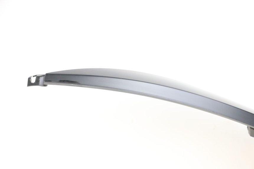 photo de TANK VERKLEIDUNG PIAGGIO MP3 HPE 350 (2018 - 2020) - Alternative Perspektive