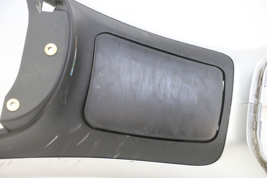 photo de TANK VERKLEIDUNG PIAGGIO MP3 LT 300 (2010 - 2016) - Qualität der Gebrauchtware