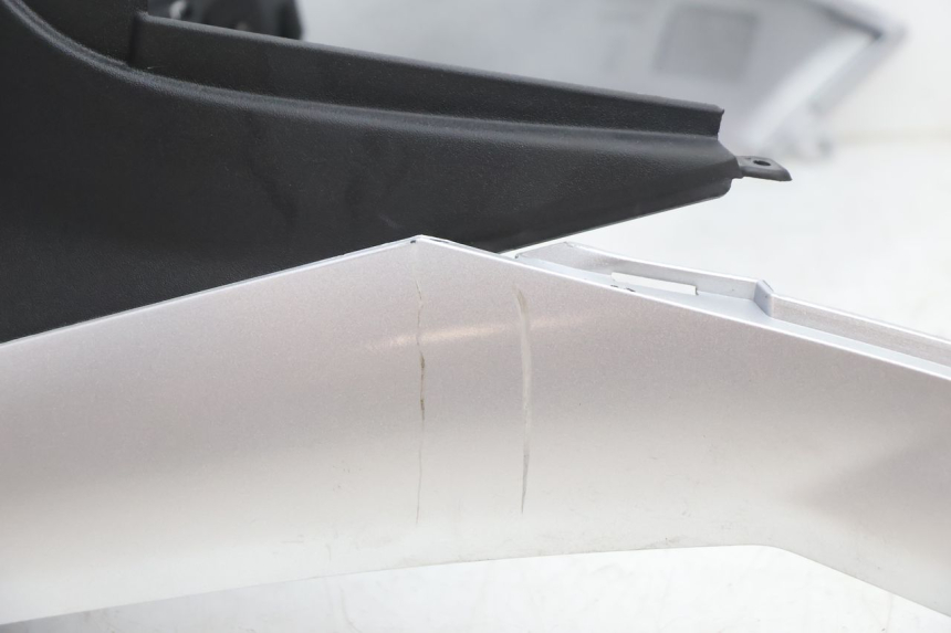 photo de TANK VERKLEIDUNG PIAGGIO MP3 LT 300 (2010 - 2016) - Gesamtansicht des Produkts