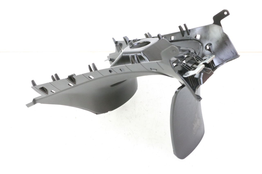 photo de TANKVERKLEIDUNG PIAGGIO MP3 500 (2014 - 2017) - Zoom auf Gebrauchszustand