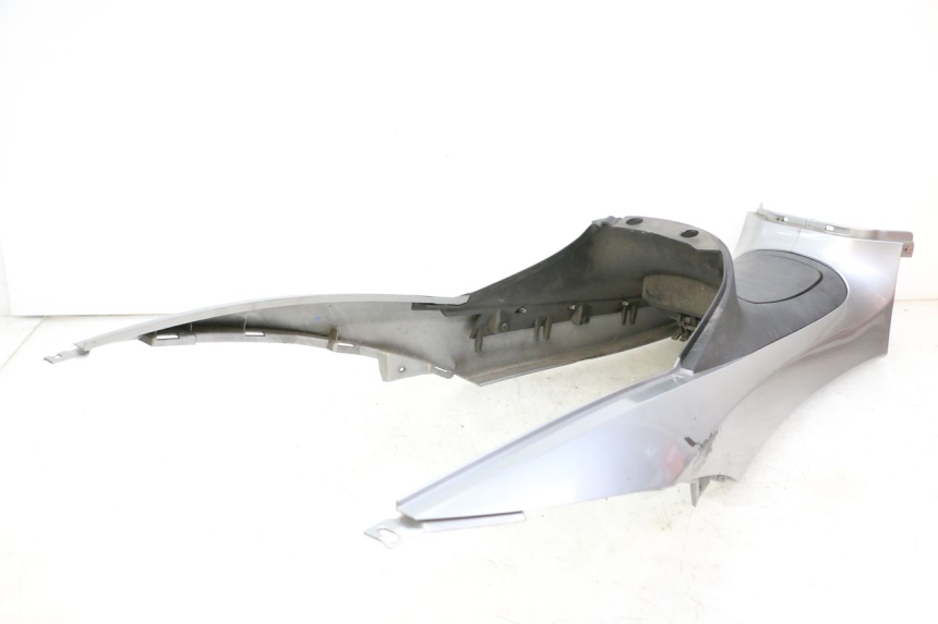 photo de TANKVERKLEIDUNG PIAGGIO MP3 500 (2014 - 2017) - Zoom auf Komponenten