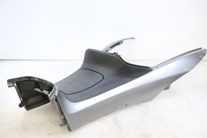 photo de TANKVERKLEIDUNG PIAGGIO MP3 500 (2014 - 2017) - Fokus auf die Struktur