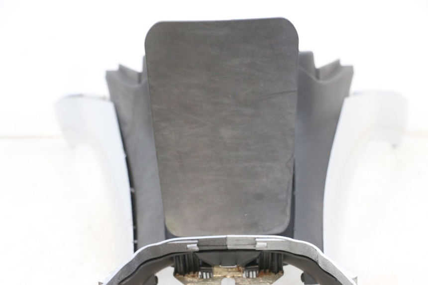 photo de TANKVERKLEIDUNG PIAGGIO MP3 RL 250 (2006 - 2010) - Ergänzendes Produktfoto