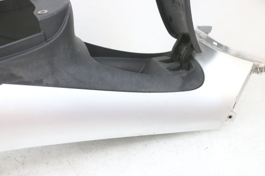 photo de TANKVERKLEIDUNG PIAGGIO MP3 RL 250 (2006 - 2010) - Geprüftes Gebrauchtteil