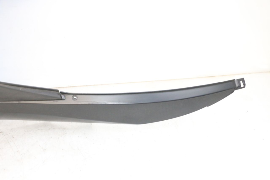 photo de TANK VERKLEIDUNG PIAGGIO MP3 500 (2016 - 2018) - Hauptansicht