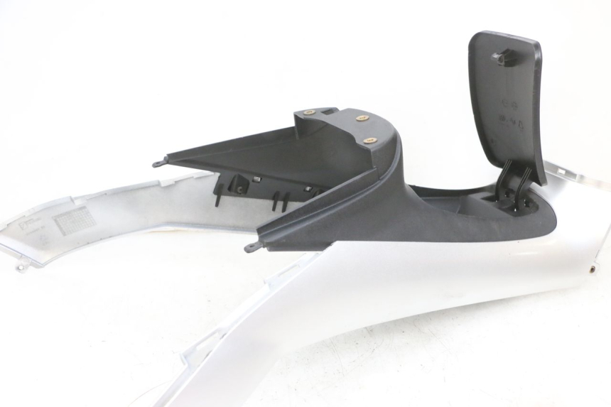 photo de TANKVERKLEIDUNG PIAGGIO MP3 RL 250 (2006 - 2010) - Oberflächenzustand und Material