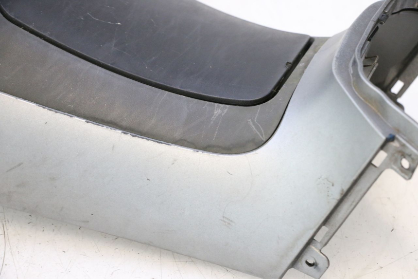 photo de TANK VERKLEIDUNG PIAGGIO MP3 125 (2006 - 2014) - Alternativer Blickwinkel