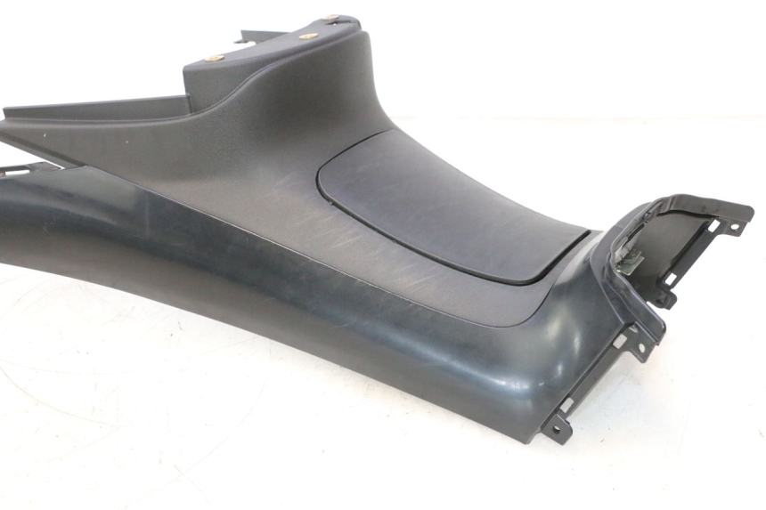 photo de TANK VERKLEIDUNG PIAGGIO MP3 500 (2011 - 2015) - Weitere Ansicht des Artikels