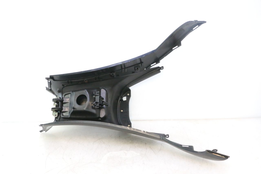 photo de TANK VERKLEIDUNG PIAGGIO MP3 500 (2011 - 2015) - Kennzeichnungen und Originalreferenzen