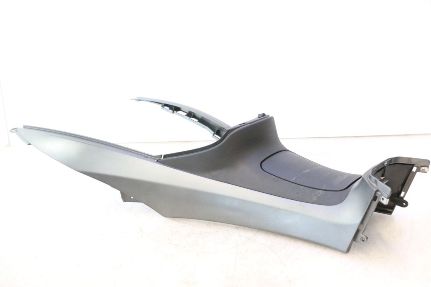 photo de TANK VERKLEIDUNG PIAGGIO MP3 500 (2016 - 2018) - Technische Nahaufnahme